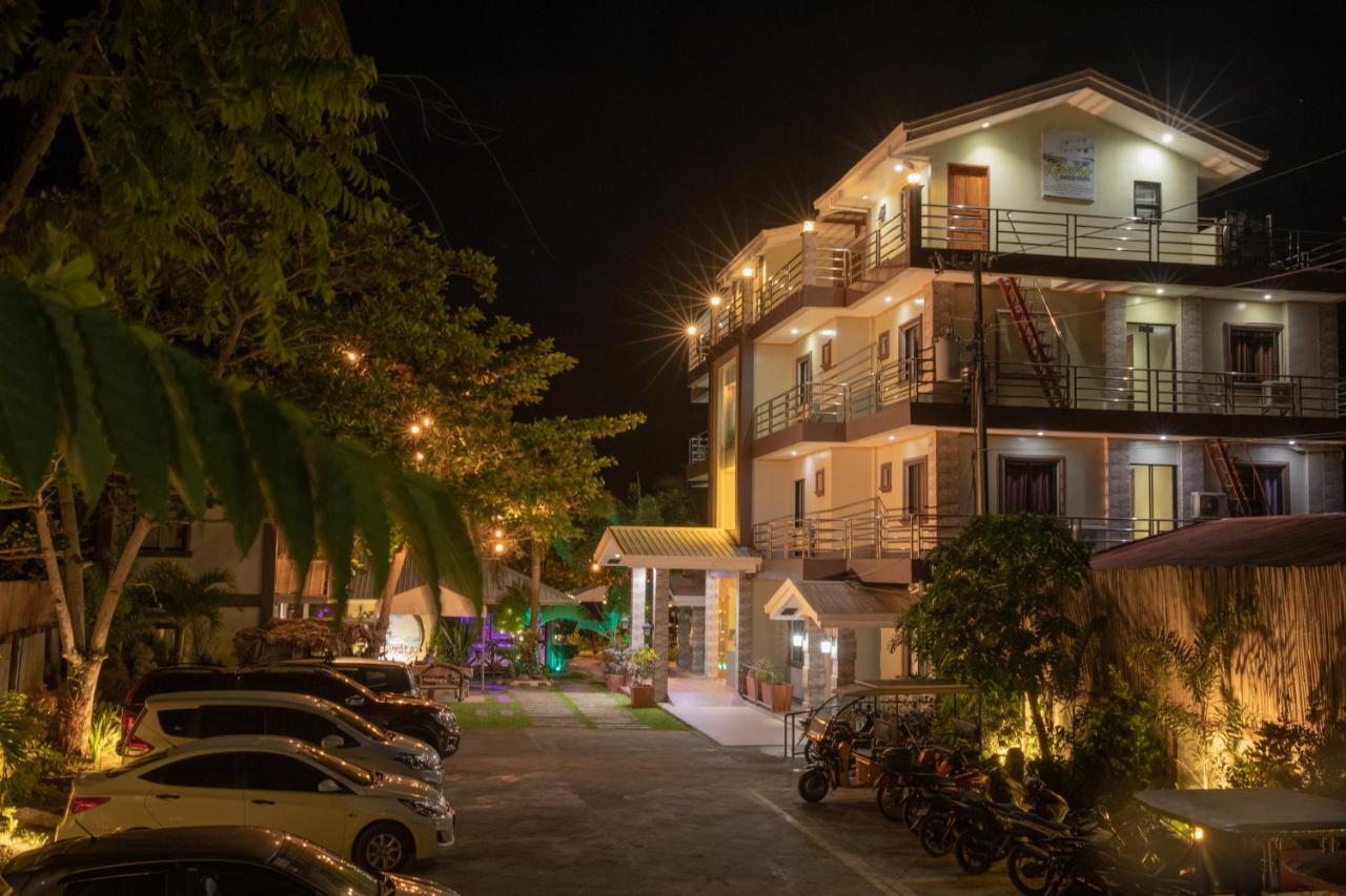 Rawis Resort Hotel And Restaurant Borongan Extérieur photo